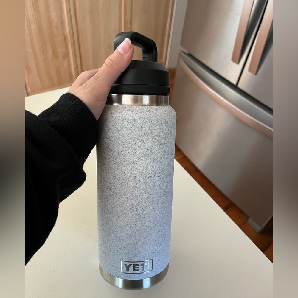 Yeti 36oz Light Gray Stone Rambler Bottle